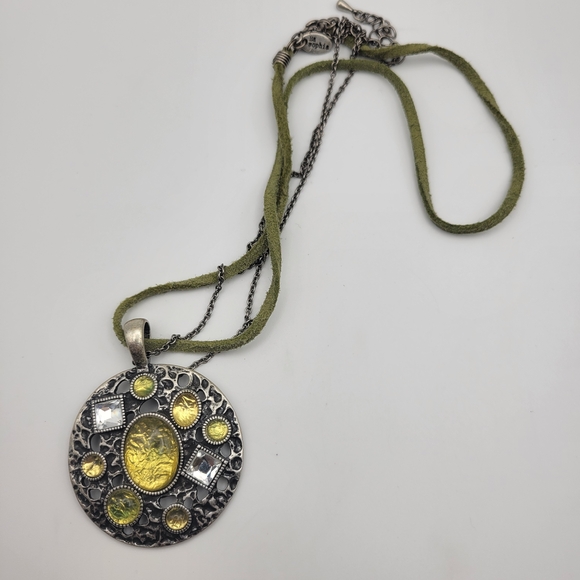 Lia Sophia Silver and Yellow Multi-Pendant Necklace Log of 4 - Picture 12 of 14